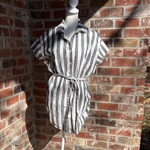 Lumiere large linen blend black and white Striped Button-Up top with Belt